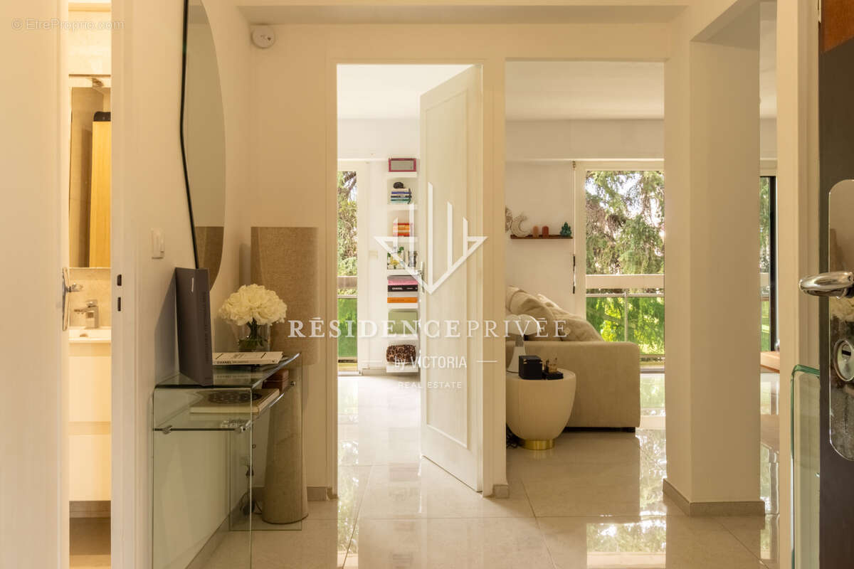 Appartement à HYERES