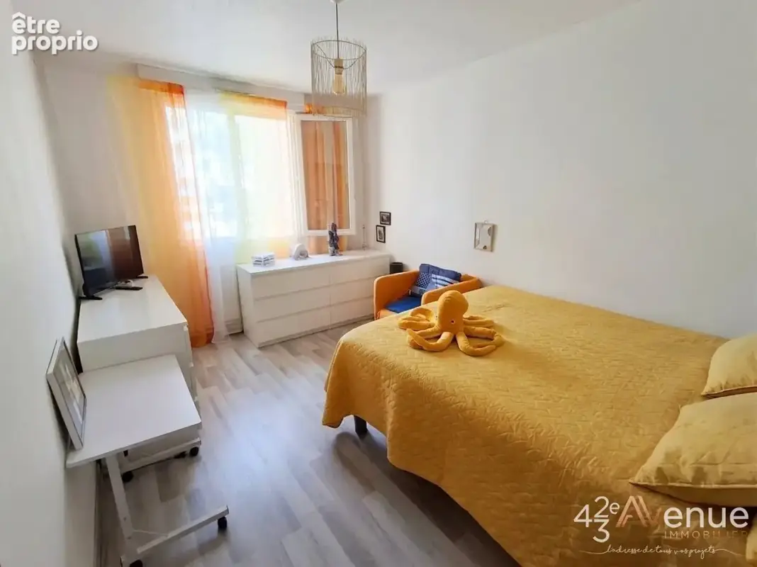 Appartement 5 pièces 89 m² à vendre à Saint-Etienne (42000) - photo 6