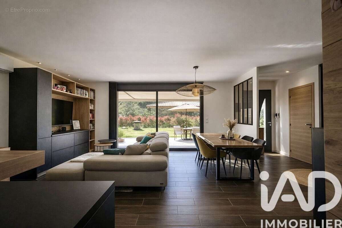 Photo 7 - Maison à PLAN-D'AUPS-SAINTE-BAUME