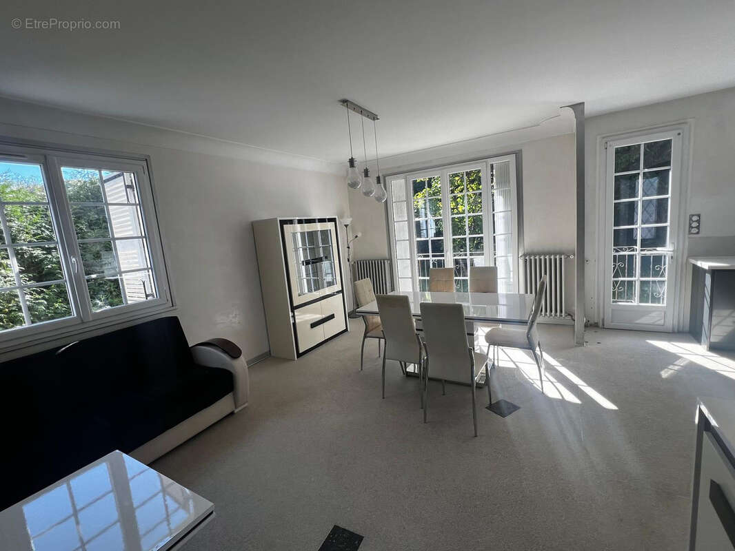 Maison à MARSAC-SUR-L&#039;ISLE