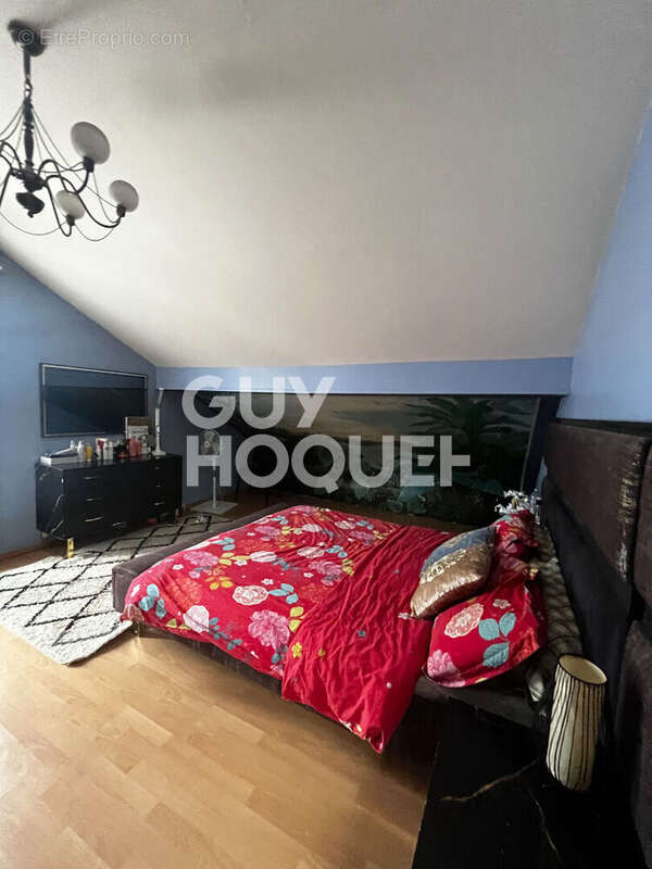 Maison à ROSNY-SOUS-BOIS