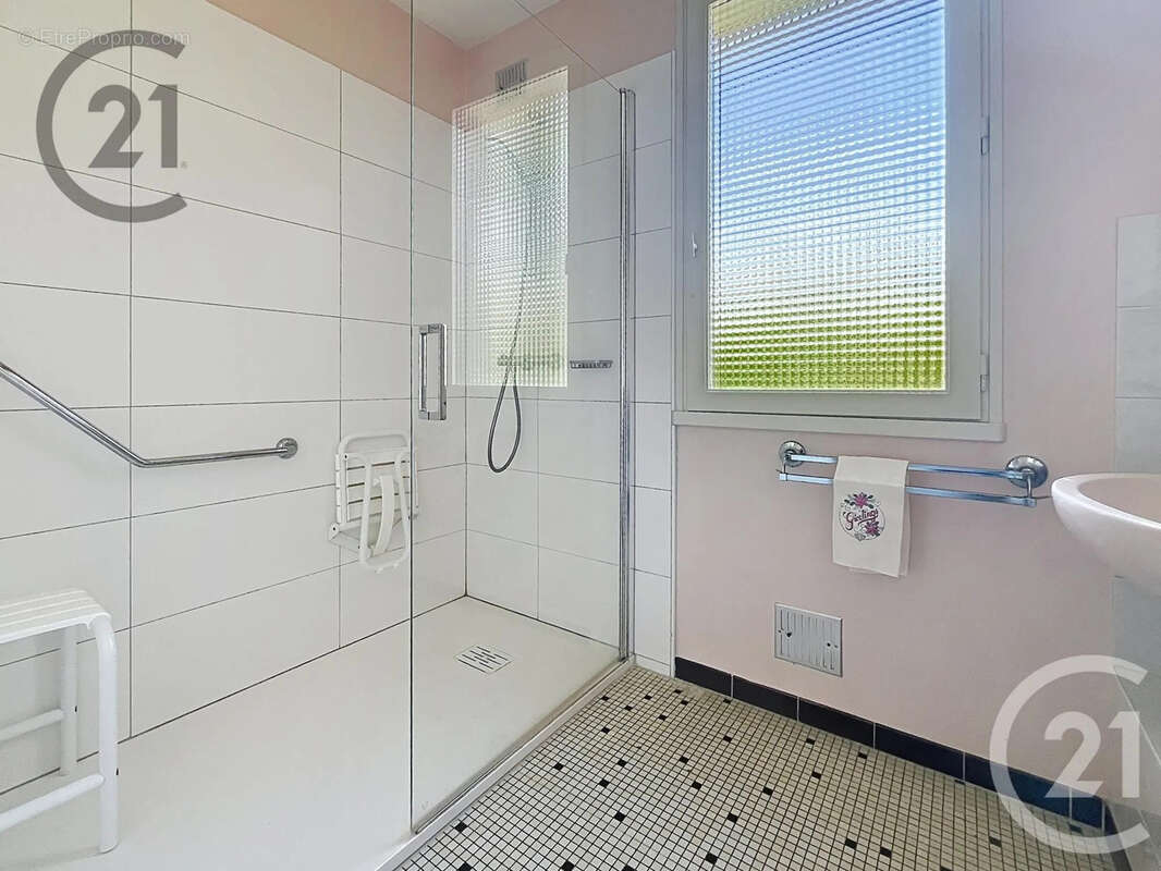 Maison 90 m² à Saint-Georges-Sur-Baulche  - photo 9