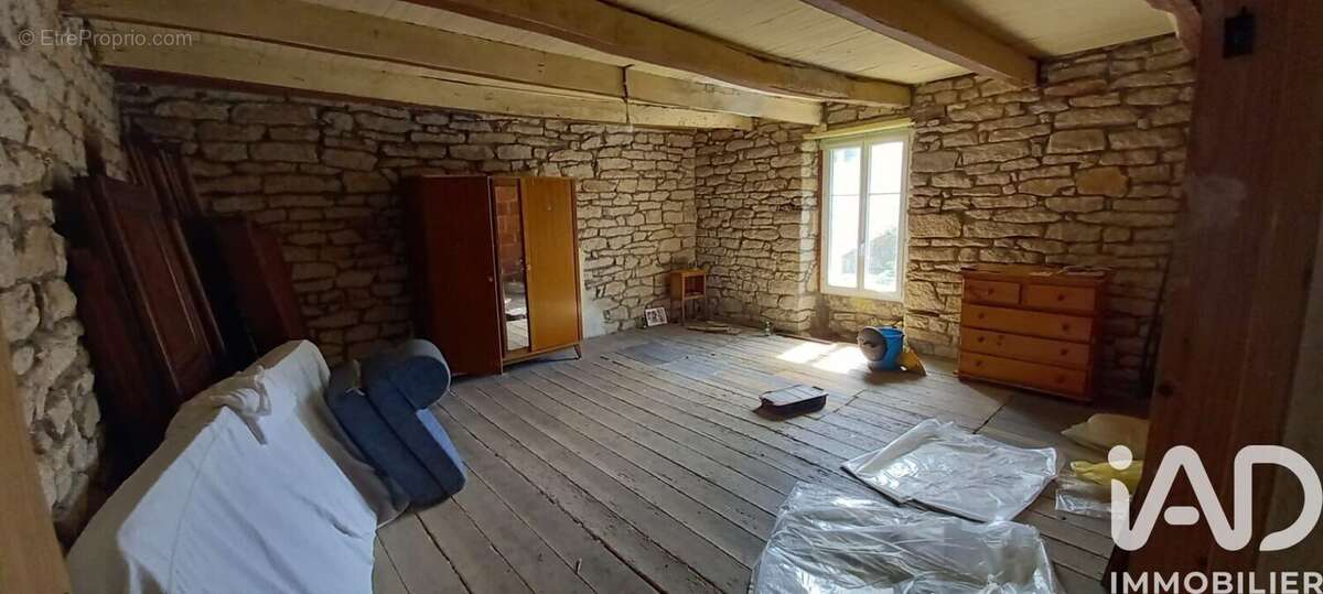 Photo 9 - Maison à GUISCRIFF