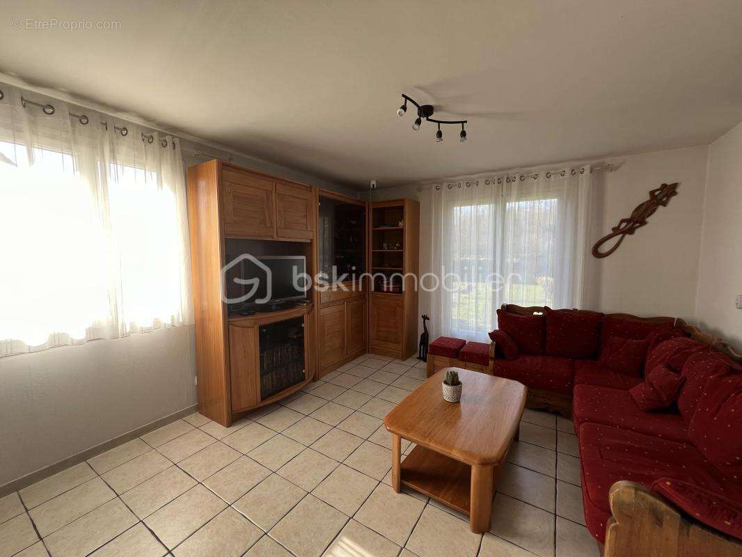 Maison à RICHEBOURG