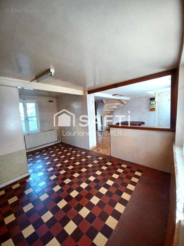 Maison 67 m² à Villeneuve-Sur-Yonne  - photo 5