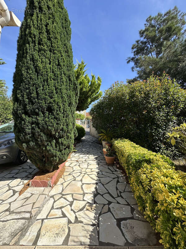Maison à SAINT-CYPRIEN