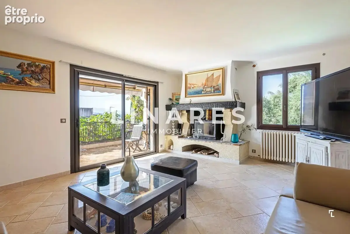 LA BASTIDE AUX OLIVIERS - Maison T6 de 180m2 - Piscine - Pool house - Terrain 1300m2 - 13190 Allauch - photo 5