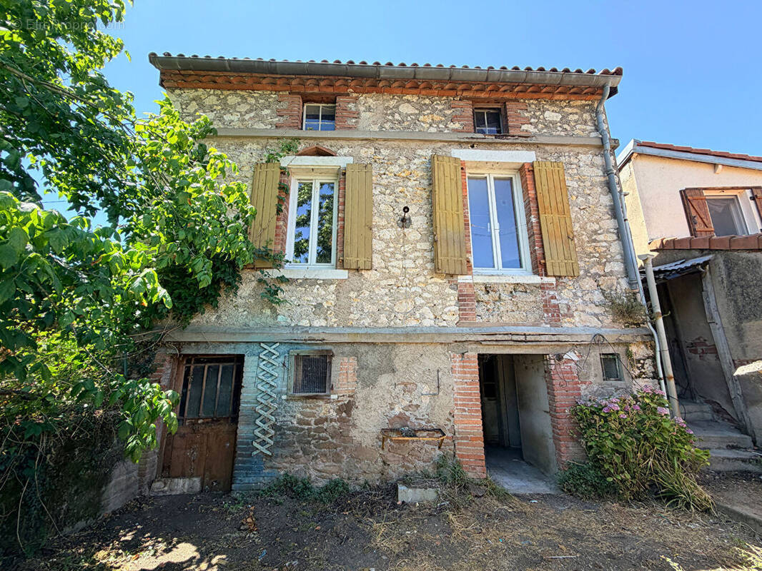 Maison à BLAYE-LES-MINES