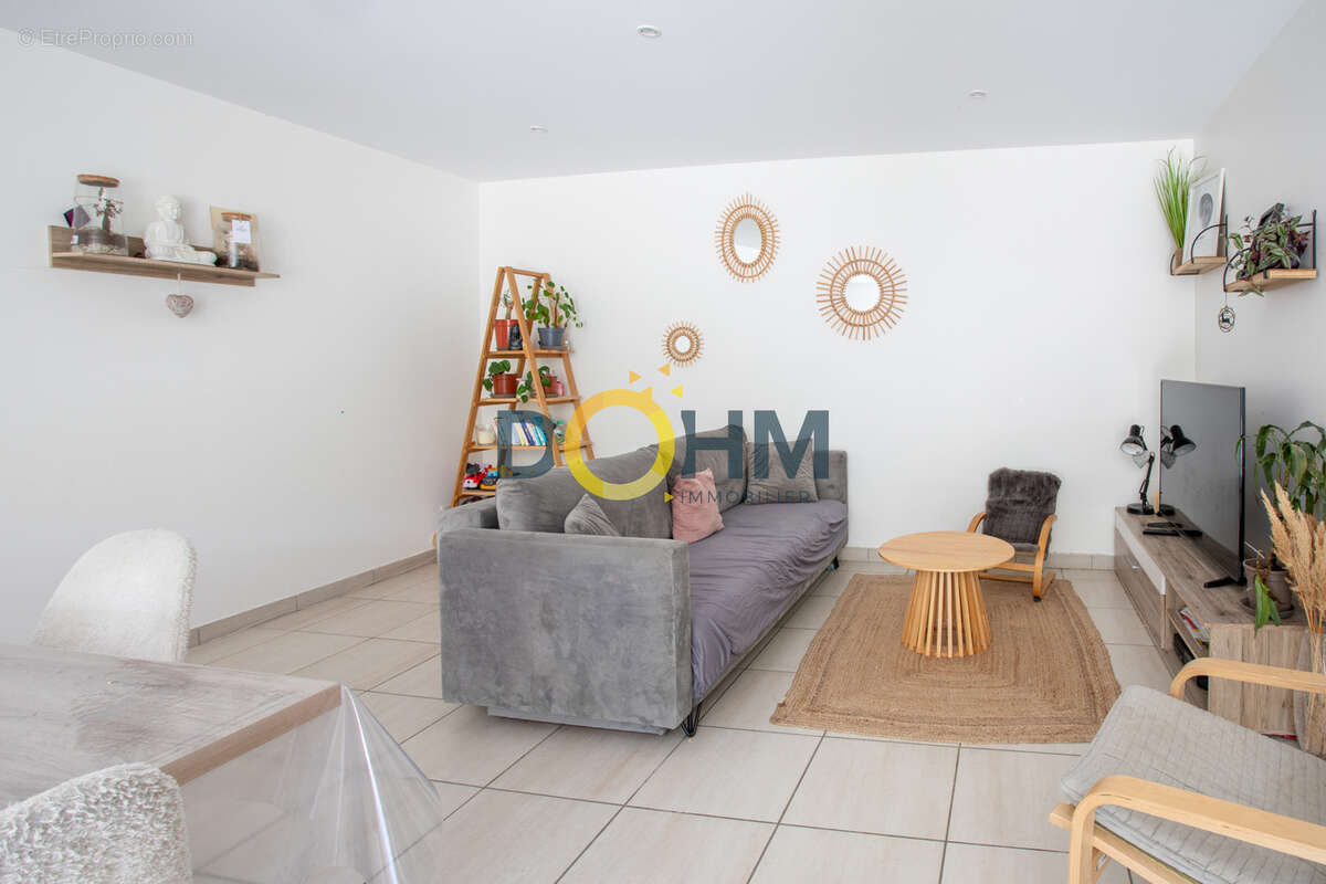 Appartement à COGNIN