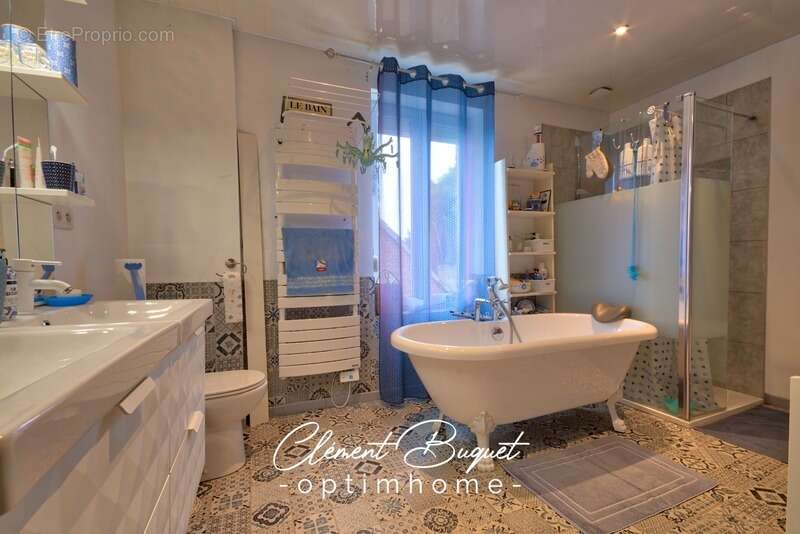 Maison à LE NOUVION-EN-THIERACHE