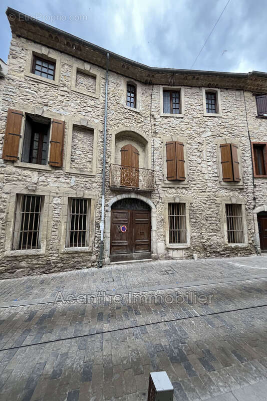 Maison à QUISSAC