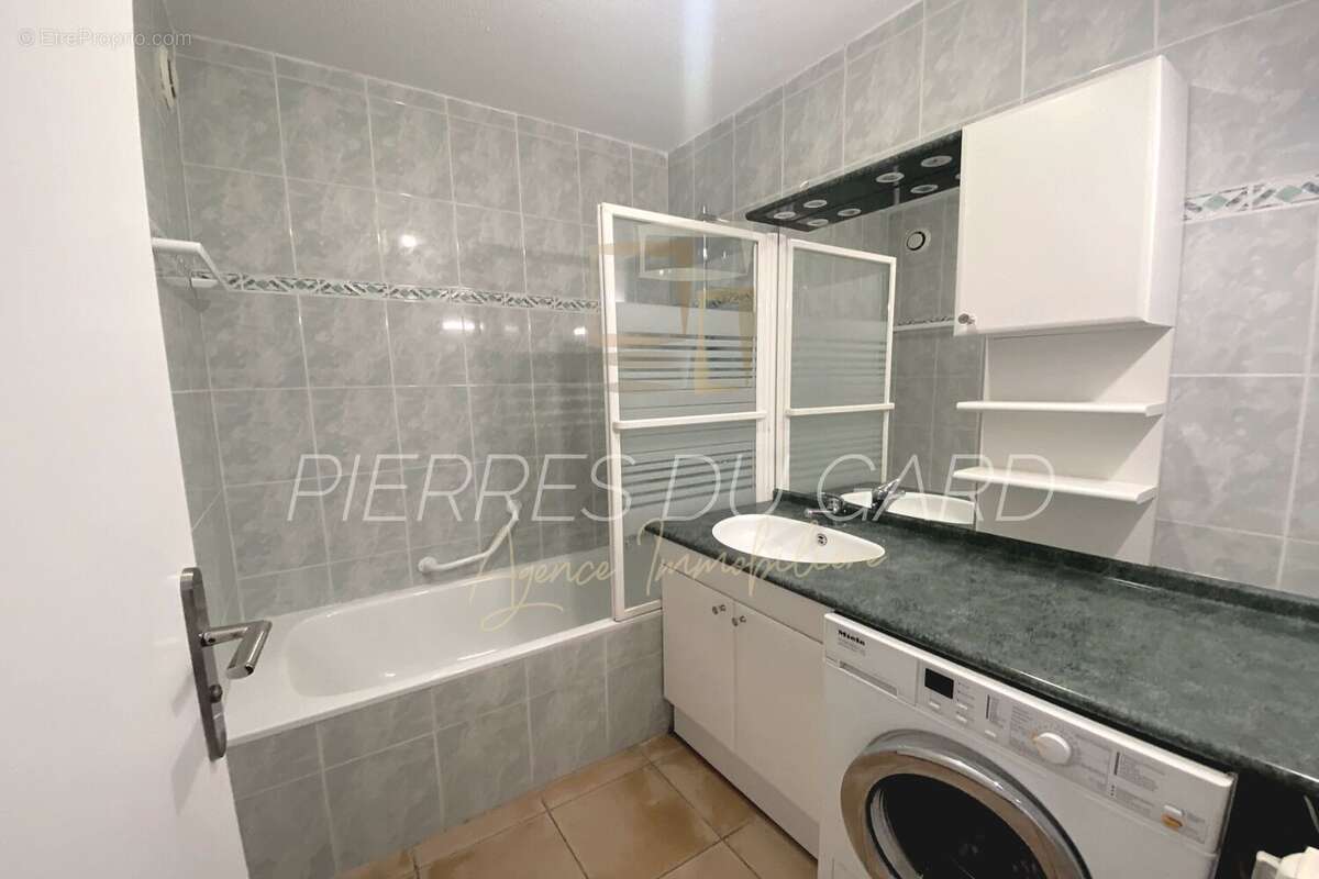 Appartement à UZES