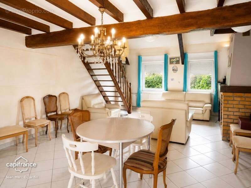 BOUVIGNIES: Maison individuelle 115 m² à la campagne, jardin clos et belle pièce de vie - photo 4