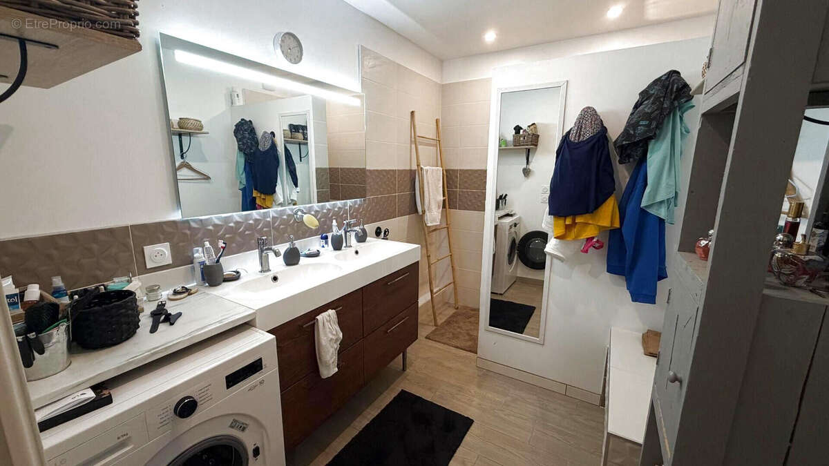 Appartement à GARDANNE