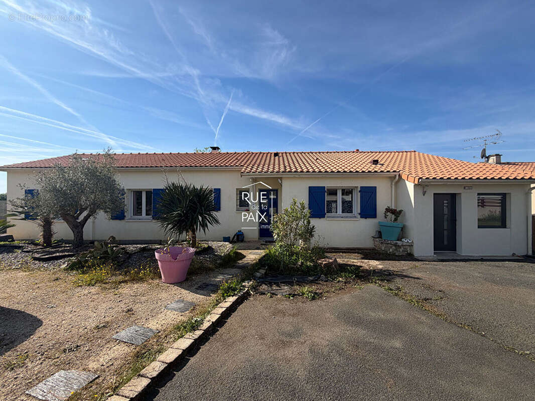 Maison à SAIVRES