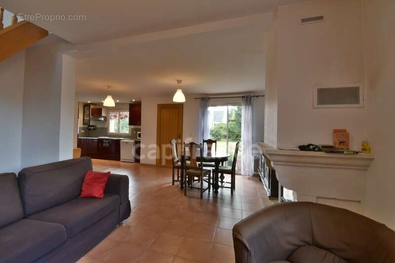 Maison 3 chambres sur plus de 4900 m2 de jardin - photo 13
