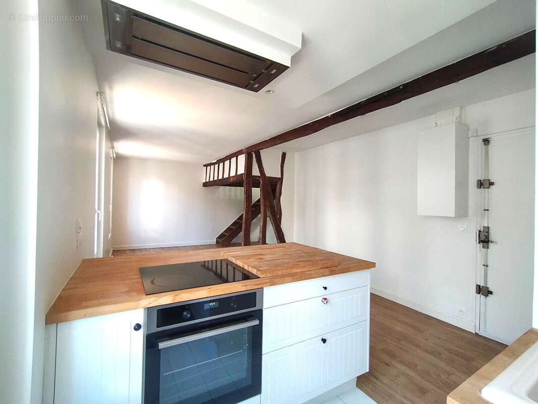 Appartement à PARIS-12E
