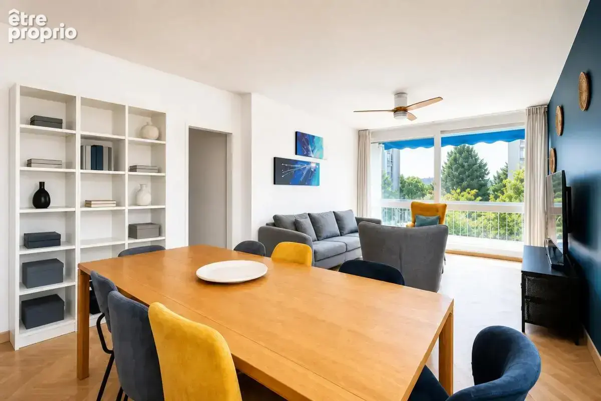 Appartement à SAINT-GENIS-LAVAL
