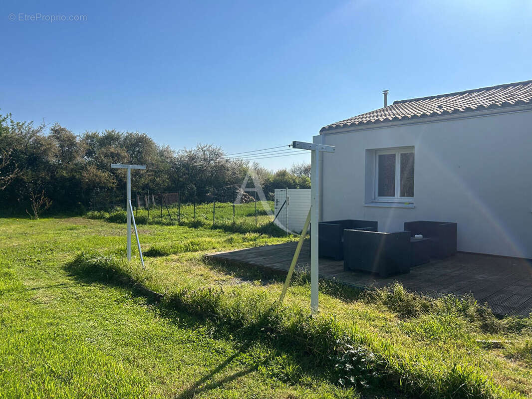 Maison à MOREILLES