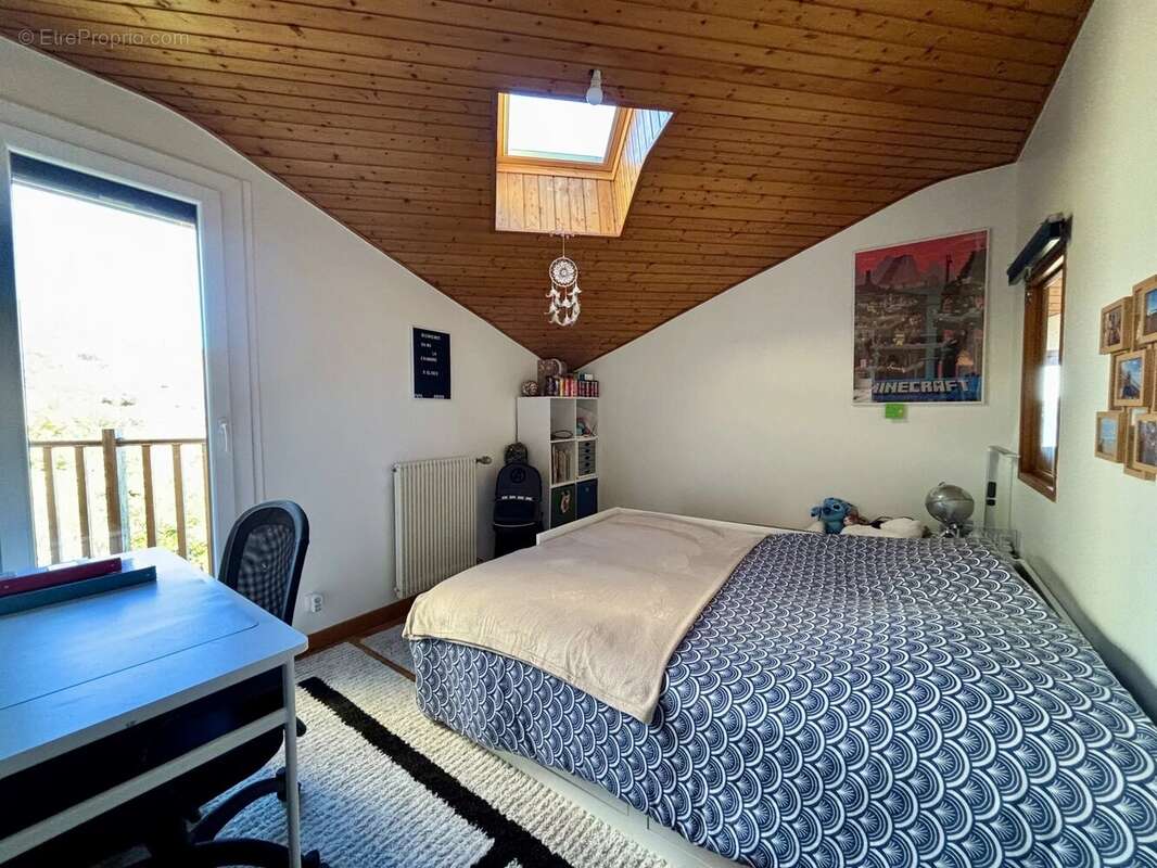 Maison à CLERMONT-FERRAND