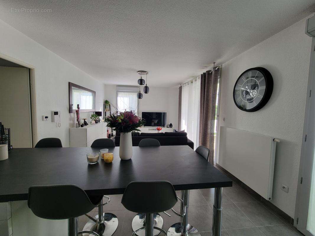 3 pièces avec terrasse et double parking - photo 5