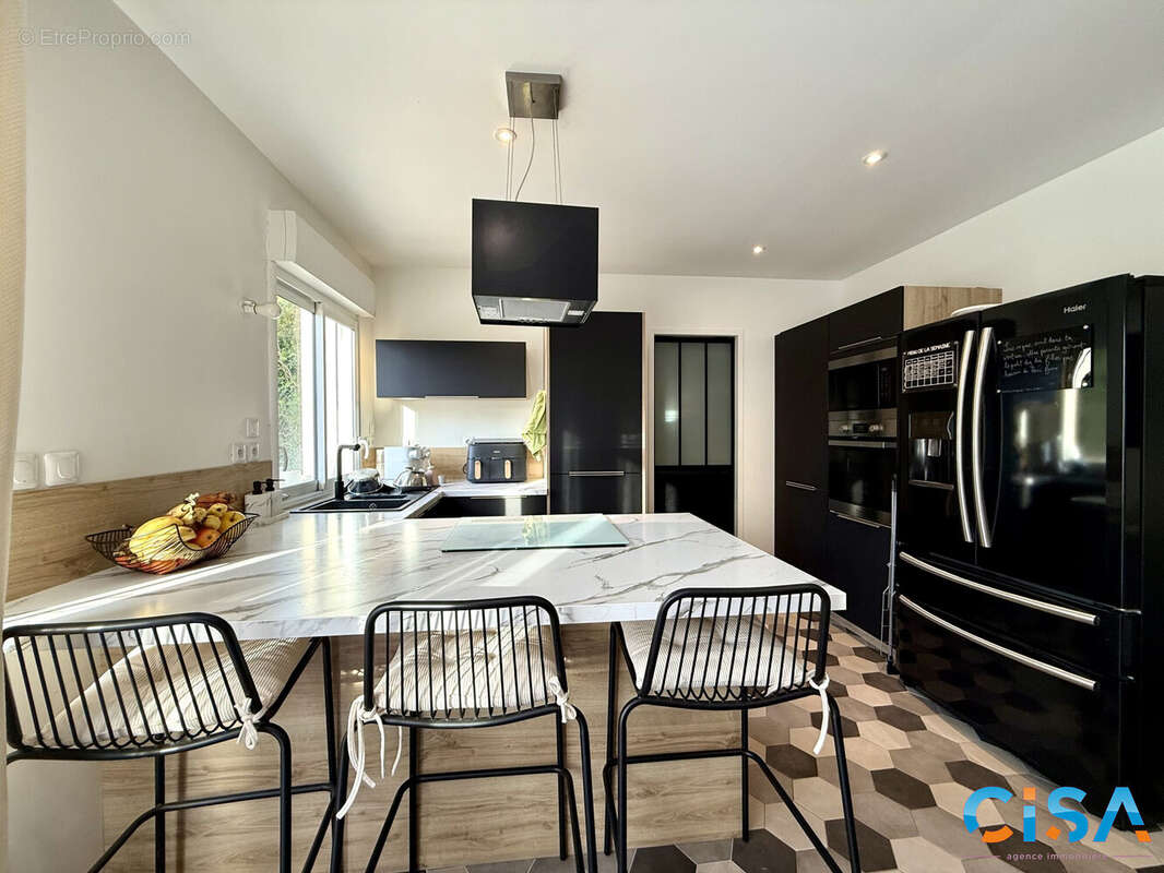 Maison à NEUILLY-EN-THELLE