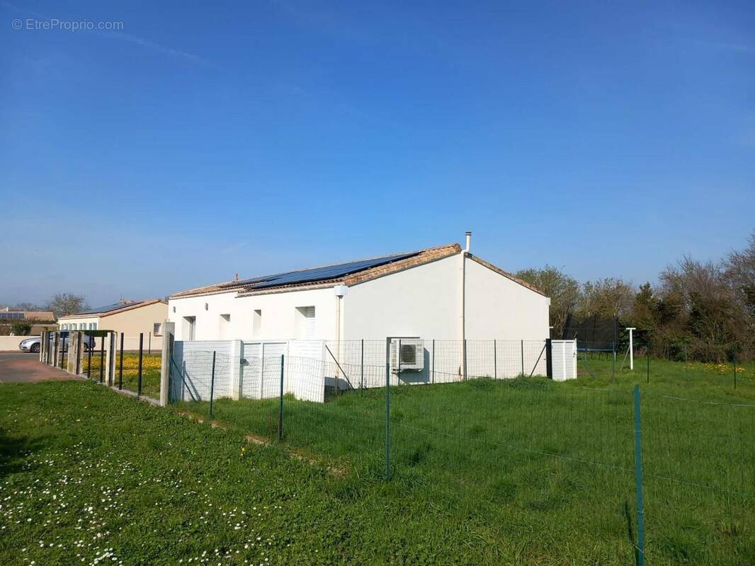 Photo 1 - Maison à MOREILLES