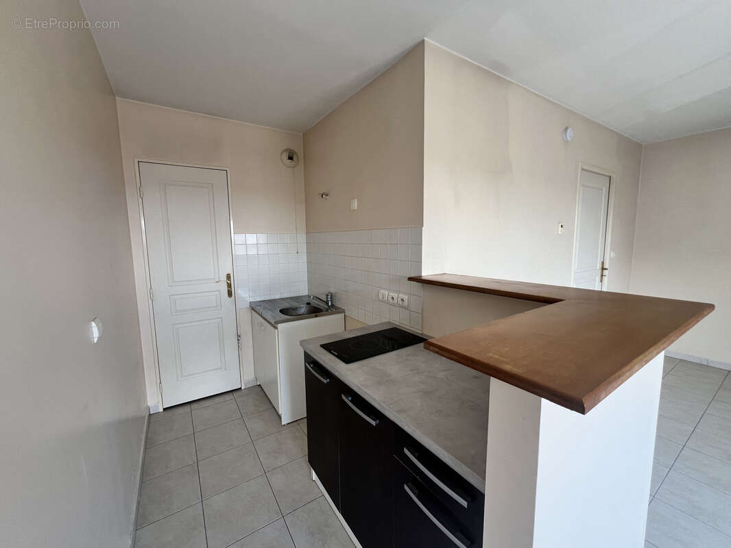 Appartement à SAVIGNY-SUR-ORGE
