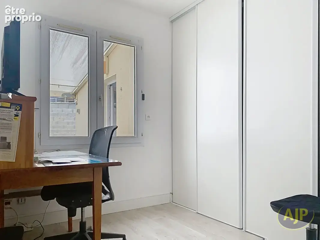 Maison Cande avec terrain constructible - photo 8