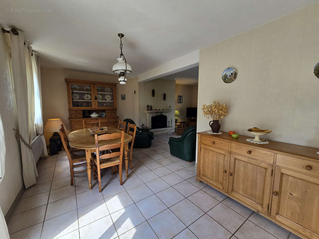 Pavillon familial indépendant de 118m2, 3 chambres, terrain de de 1260m2. - photo 7