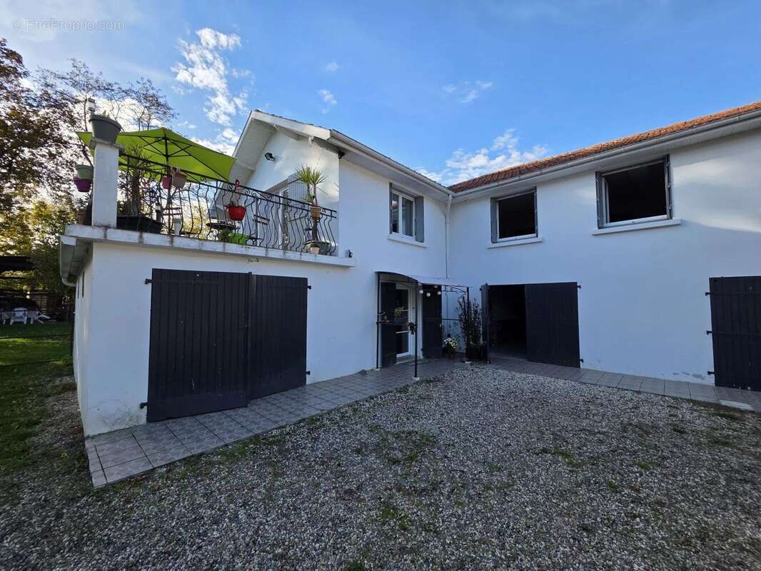 Maison à RABASTENS-DE-BIGORRE