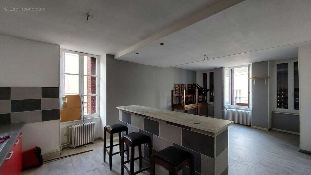 Photo 4 - Appartement à CHATEAU-CHINON(VILLE)