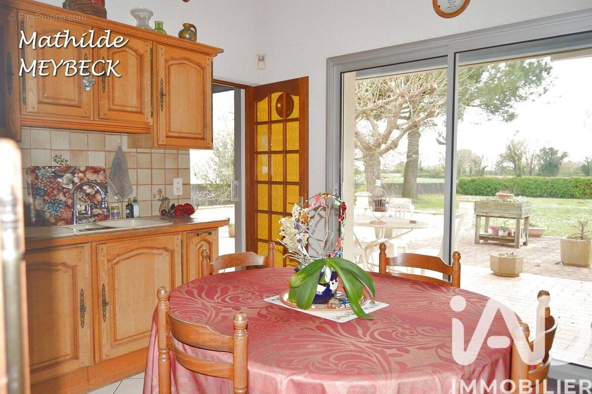 Photo 1 - Maison à FAYE-SUR-ARDIN