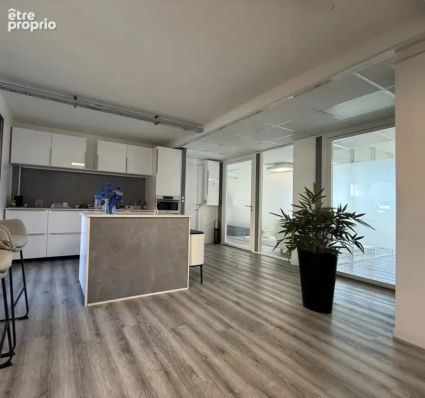 Vue port appartement t3 rez de chaussee - photo 6