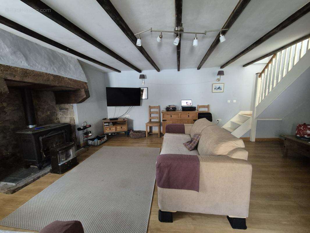 Maison à ROSTRENEN