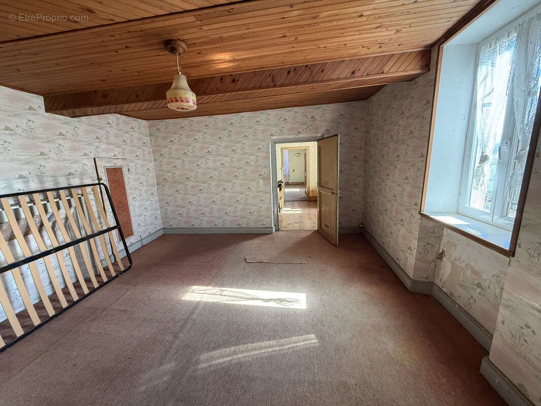 Maison à L&#039;ISLE-EN-DODON