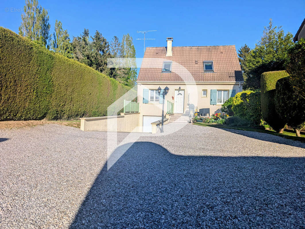 Maison à ANDEVILLE