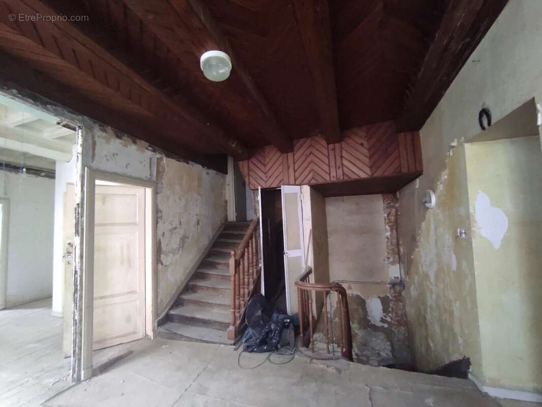 Appartement à MONTPEZAT-DE-QUERCY