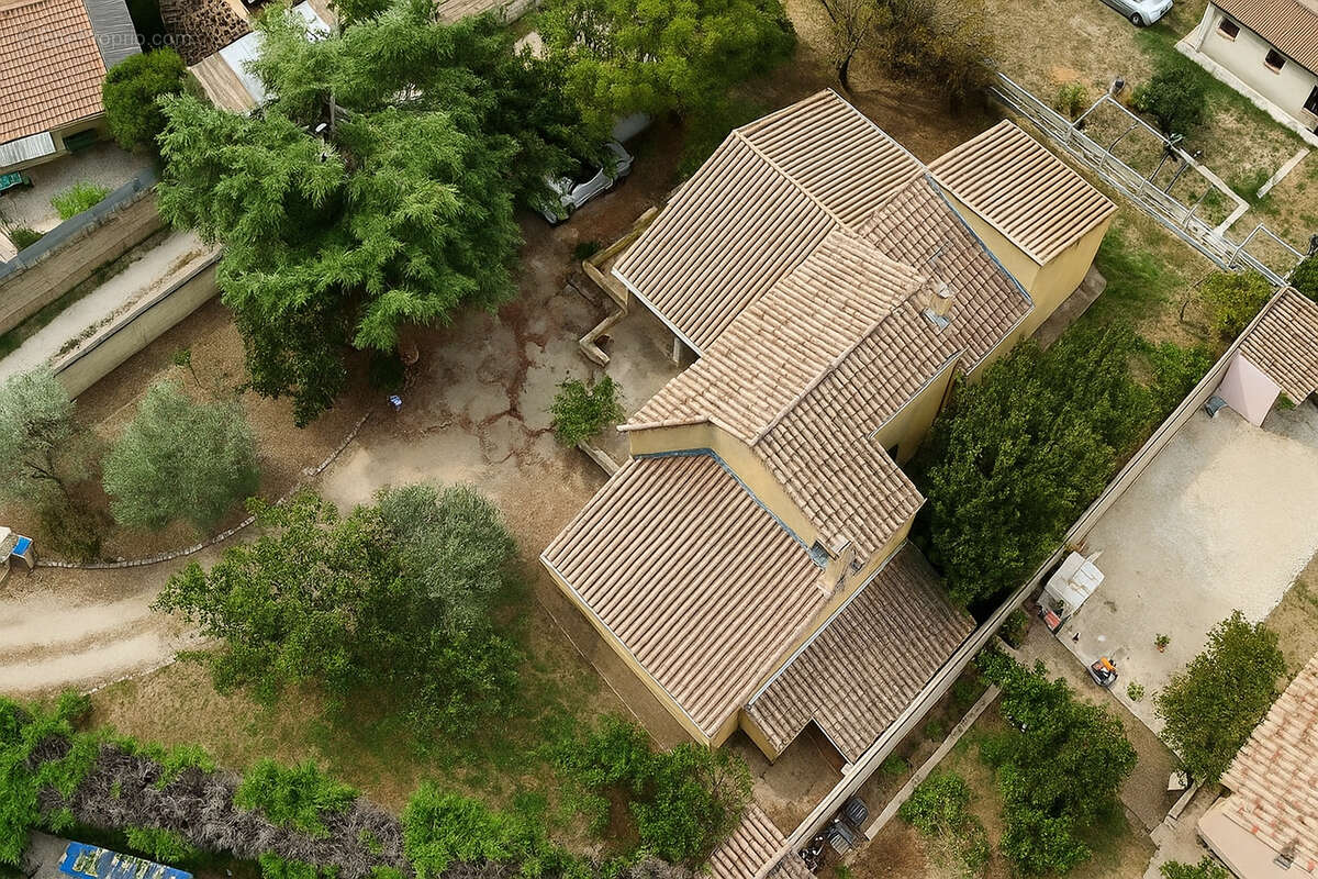 Maison à BOUILLARGUES