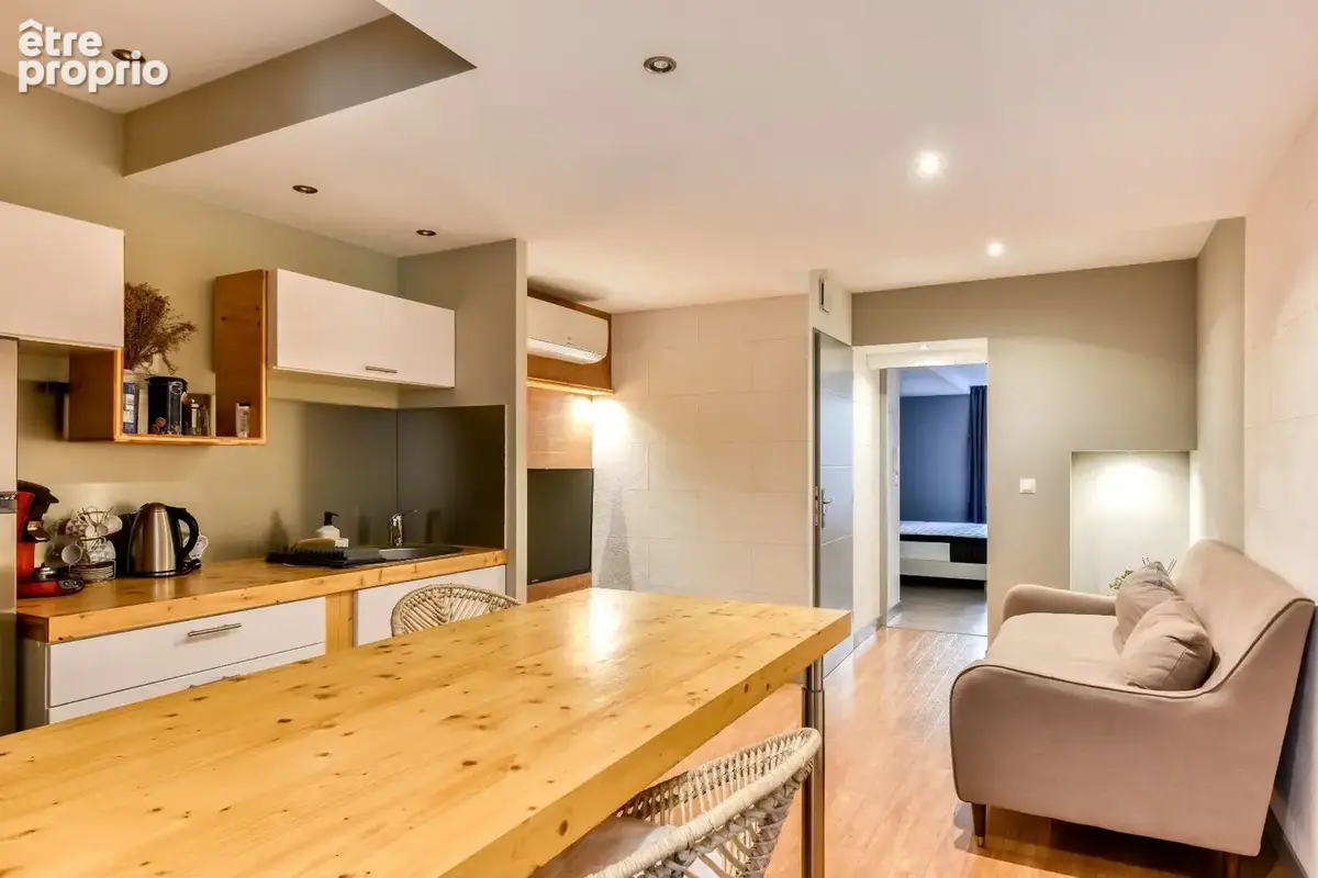 A Peyriac de mer,  maison + appartement, vue étangs. - photo 11