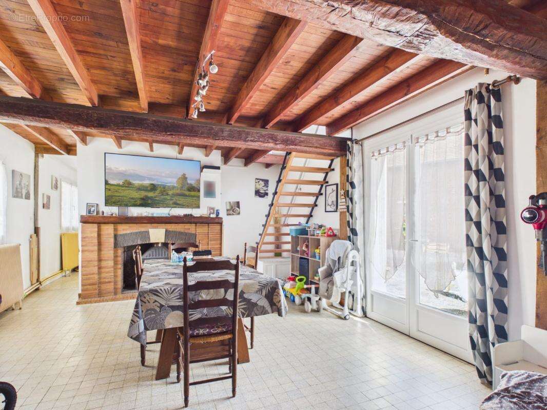 Maison 111 m² à Catheux  - photo 12