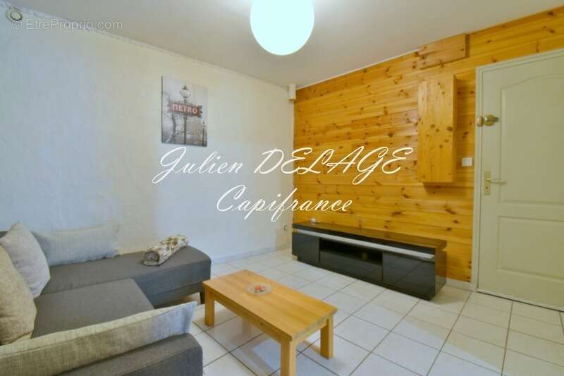 Appartement à SAINT-CLEMENT-SUR-DURANCE