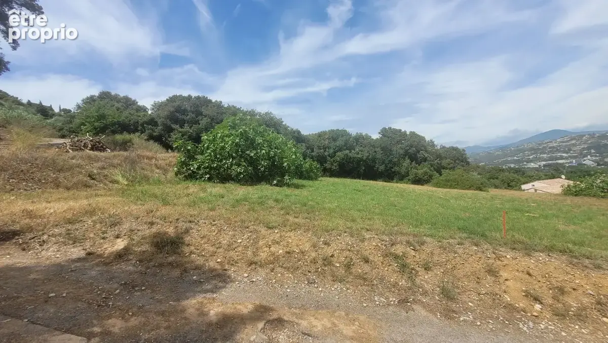 Terrain à bâtir de 1718 m² à SAINT-LAURENT-DU-VAR (06) - photo 5