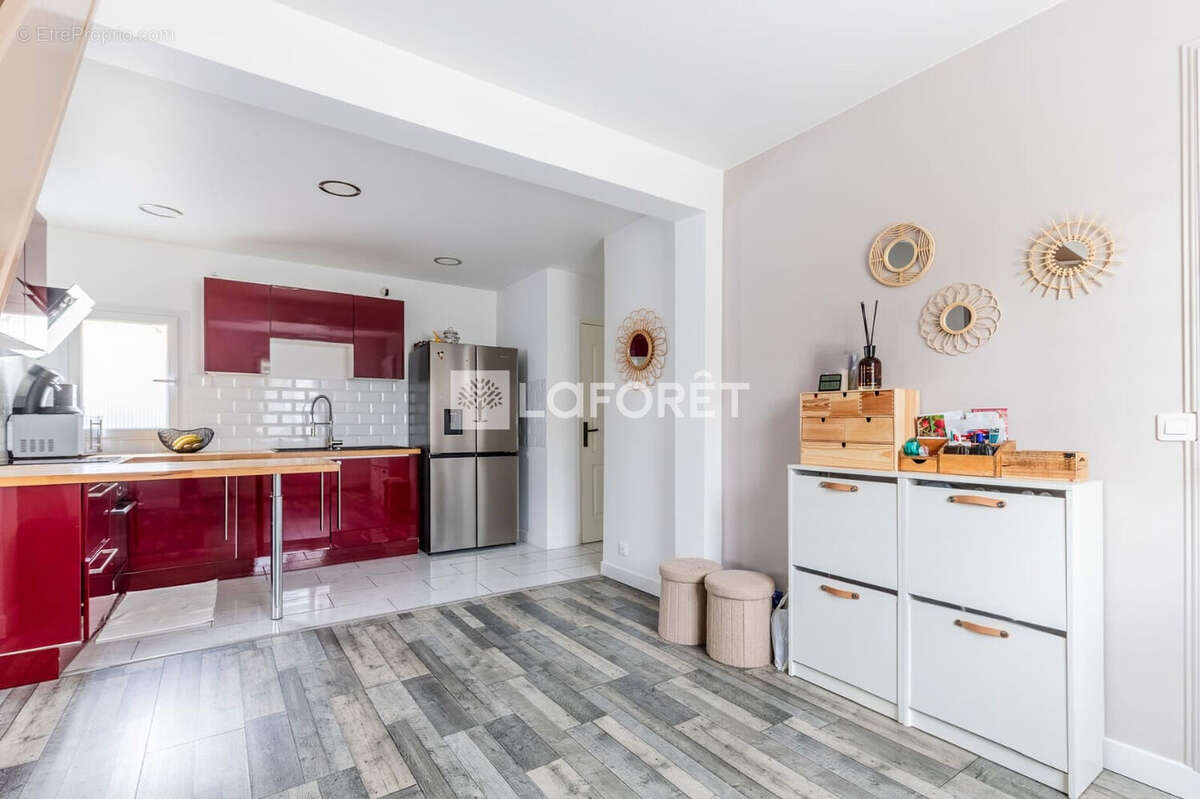 Appartement à JUVISY-SUR-ORGE