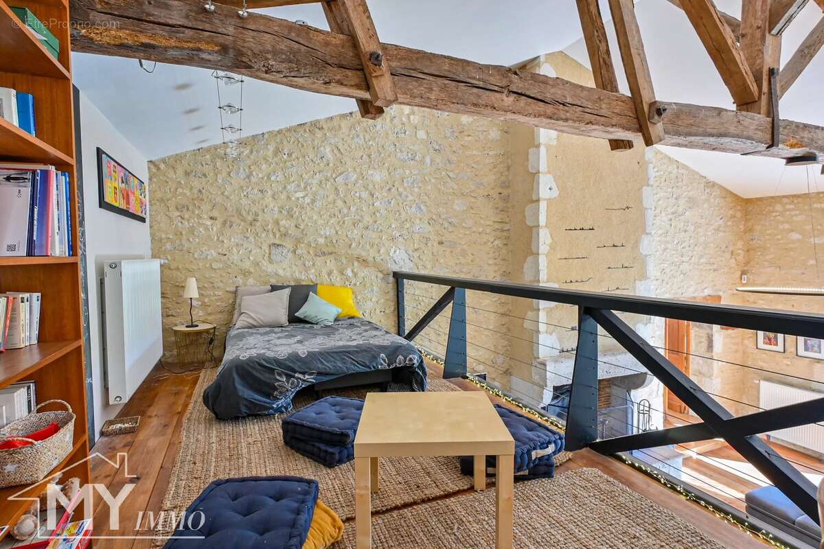 Maison à SAINT-MEARD-DE-GURCON