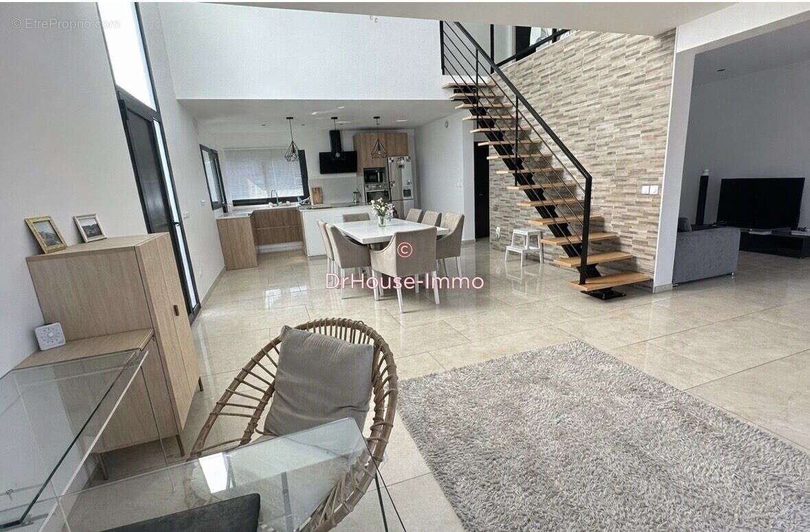 Maison à SAINT-MEDARD-EN-JALLES