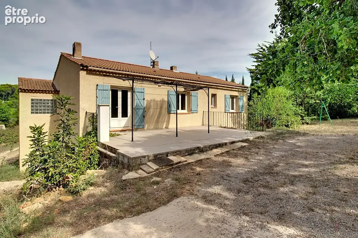 Maison Lorgues de 162 m2 avec piscine 10x6  et garage sur un terrain de 7567m2 - photo 19