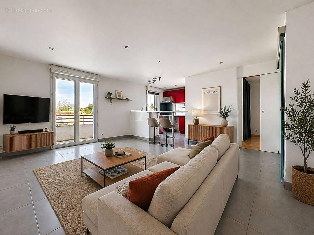 Appartement à FONBEAUZARD