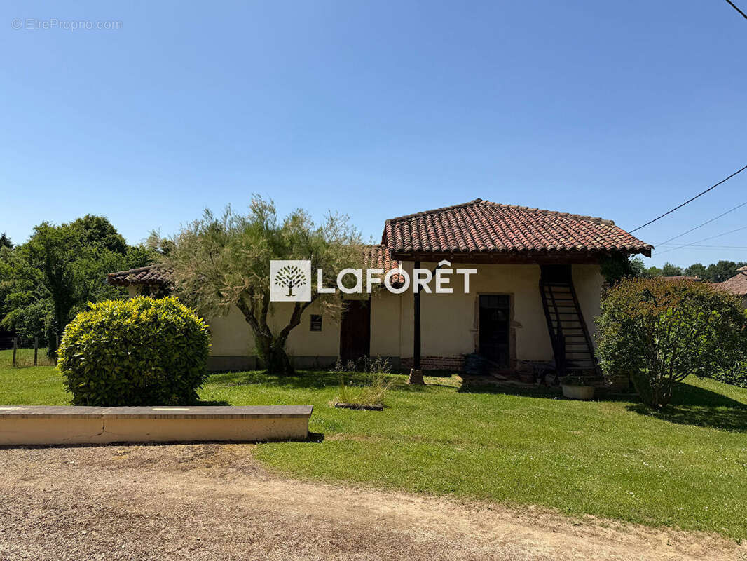 Maison à vendre Saint Julien Sur Veyle 10 pièce(s) 268.03 m2 - photo 5