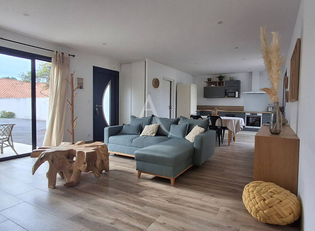 Maison à LA ROCHELLE